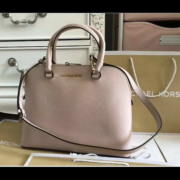 michael kors cindy purse